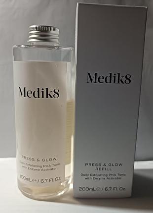 Medik8 змінний флакон тоніку press & glow refill з рна й активатором ферментів