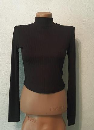 Укороченный гольф, водолазка в рубчик с горлом