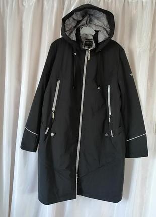 Подовжена куртка демісезон з капюшоном каптур відстібається замок подвійний розстібається як вгору т