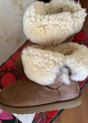 Натуральні угі чоботи ugg