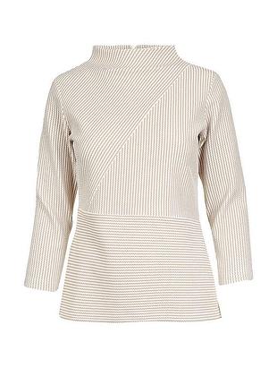 Кофта молочного кольору