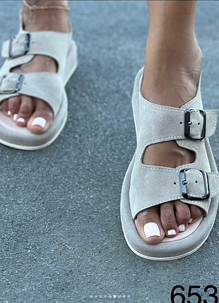 Женские замшиные босоножки