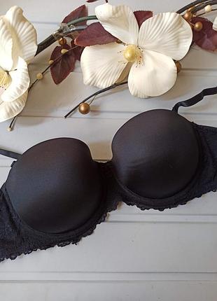 Классный бюстгальтер балконетт с гладкими чашечками и маленьким силиконовым  пуш-ап  80d