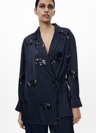 Шикарний атласний костюм zara