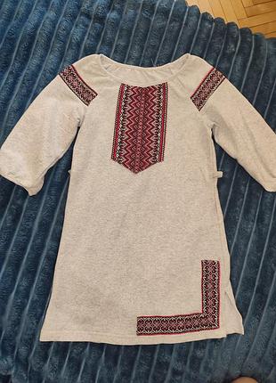 Платье вышитое для девочки. вышиванка