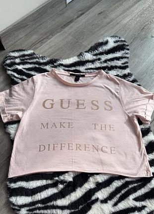 Вкорочена футболка guess