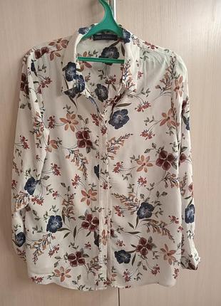 Рубашка в цветочный принт