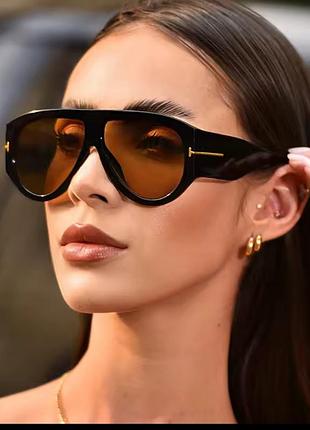 Найстильніші окуляри сезону tom ford