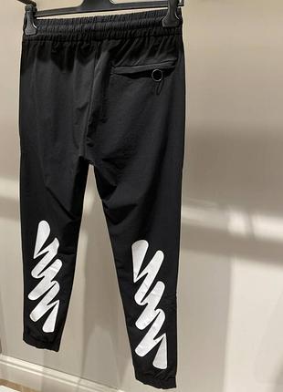 Штани off white 8
