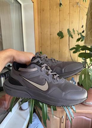 Кросівки найк / nike air zoom vomero 15