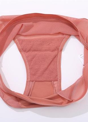 Ефектні трусики з сіточкою