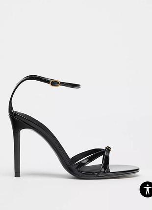 Босоніжки zara нові