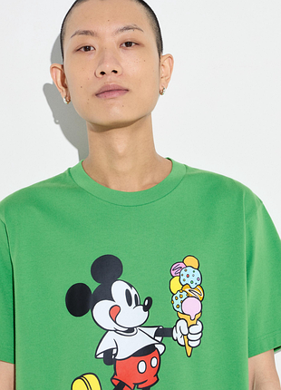 Футболка uniqlo (472881)