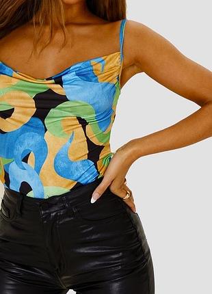 Неймовірний топ від prettylittlething