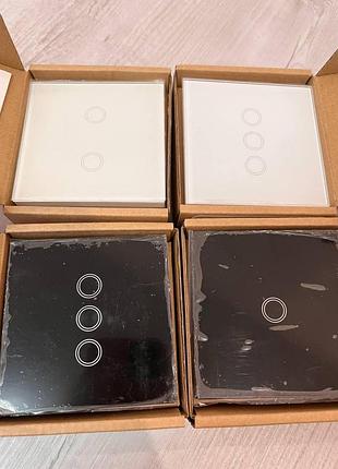 Сенсорный выключатель однойной esooli белый/черный. на один выключатель.