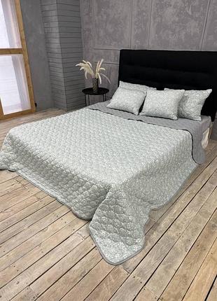 Стьобане покривало з подушками "сатинова яскравість"