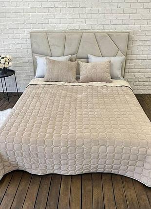 Стьобане покривало з подушками 220x240 см