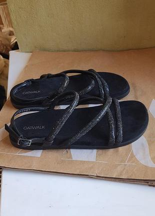 Сандали боссоножки catwalk 39 размер