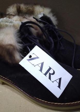 Зимние замшевые черные женские ботинки zara с отворотом.2 фото