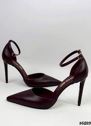 Жіночі туфлі