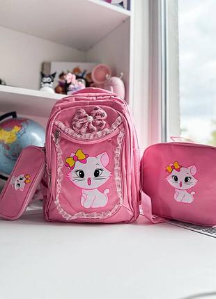 Шкільній рюкзак для дівчинки