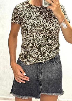 Спідниця асиметрична джинсова,дуже цікава модель