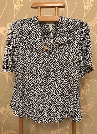 Очень красивая и стильная брендовая блузка 19.