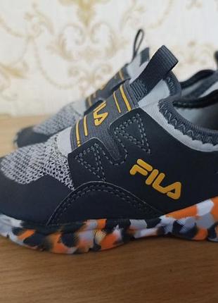 Кросівки на хлопчика