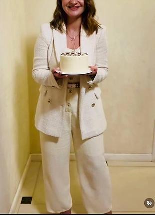 Комбінезон жіночий бежевий твідовий