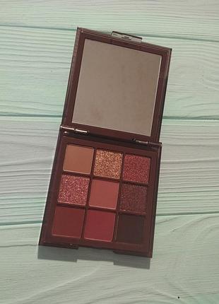 Палетка huda beauty оригинал