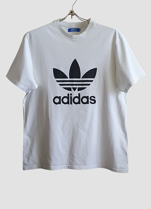 Чоловіча  спортивна  оригінальна футболка  adidas 2010 / мужская спортивная оригинальная футболка adidas 2010 р.xl