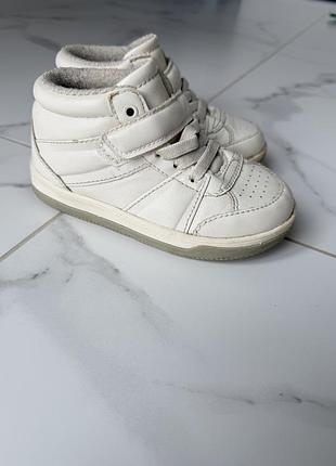 Хайтопи кросівки zara