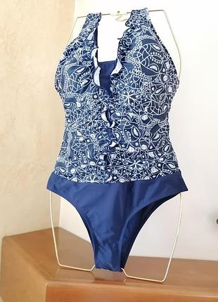 Купальник сдельный. new.