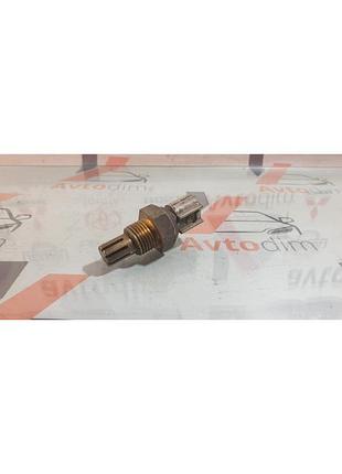 Датчик температури повітря турбіни 8942460010 lexus is 2005-2013