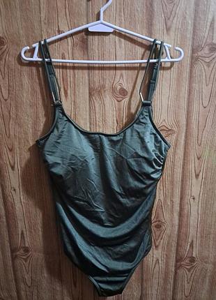 Купальник  🩱