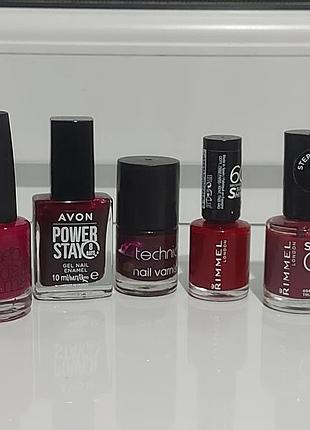 Лаки для ногтей.