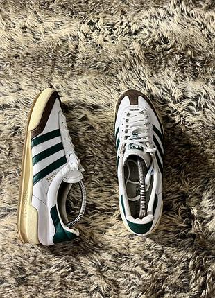 Adidas jeans