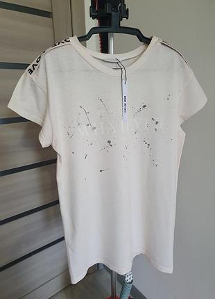 Футболка молочная дизайнерская italy m l