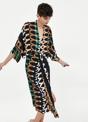 Класна сукня zara з віскози