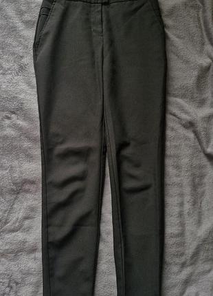 Штани чорні