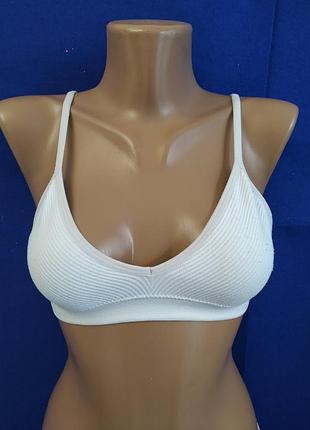 Бесшовный бюстгальтер
