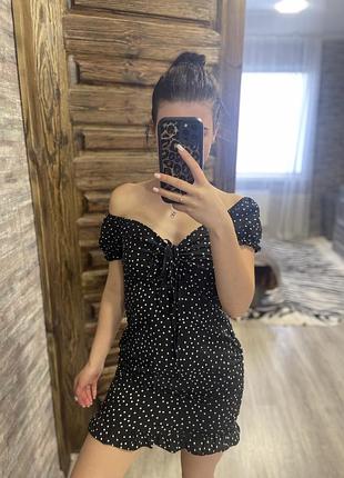 Сукня в горошок