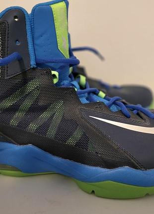 Баскетбольні nike кросівки air max stutter step 2