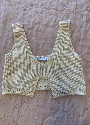 Топ вʼязаний, легесенький