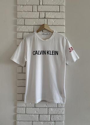 Футболка calvin klein