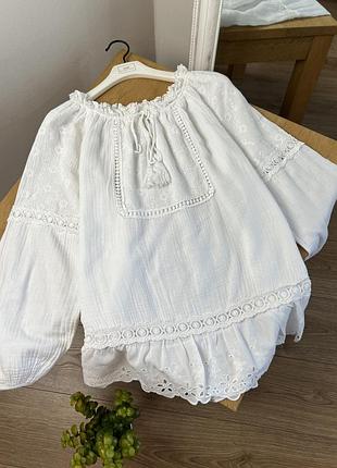Блуза з вишивкою як zara