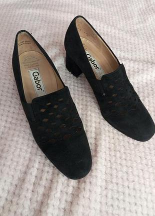 Шикарные замшевые ортопедические туфли высокого качества от бренда gabor