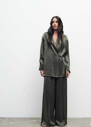 Блискучий двобортний блейзер з віскози від zara