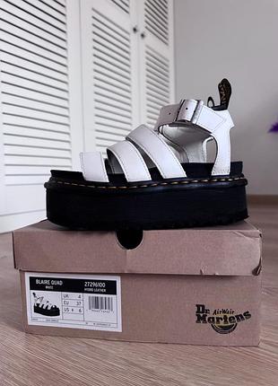 Нові оригінальні босоніжки dr. martens 37 розмір (24 см)4 фото