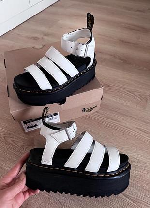 Нові оригінальні босоніжки dr. martens 37 розмір (24 см)3 фото
